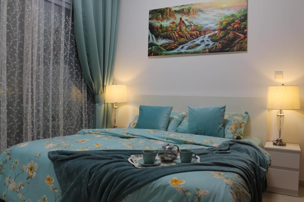 Newly Furnished One Bedroom Apartment Next To Metro & Beach In Marina Residence Dubai Exterior photo