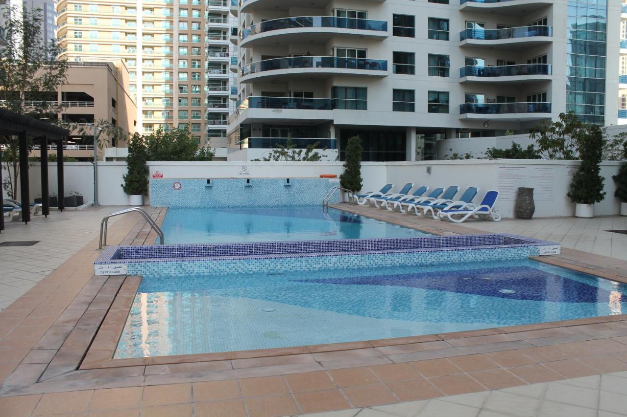 Newly Furnished One Bedroom Apartment Next To Metro & Beach In Marina Residence Dubai Exterior photo
