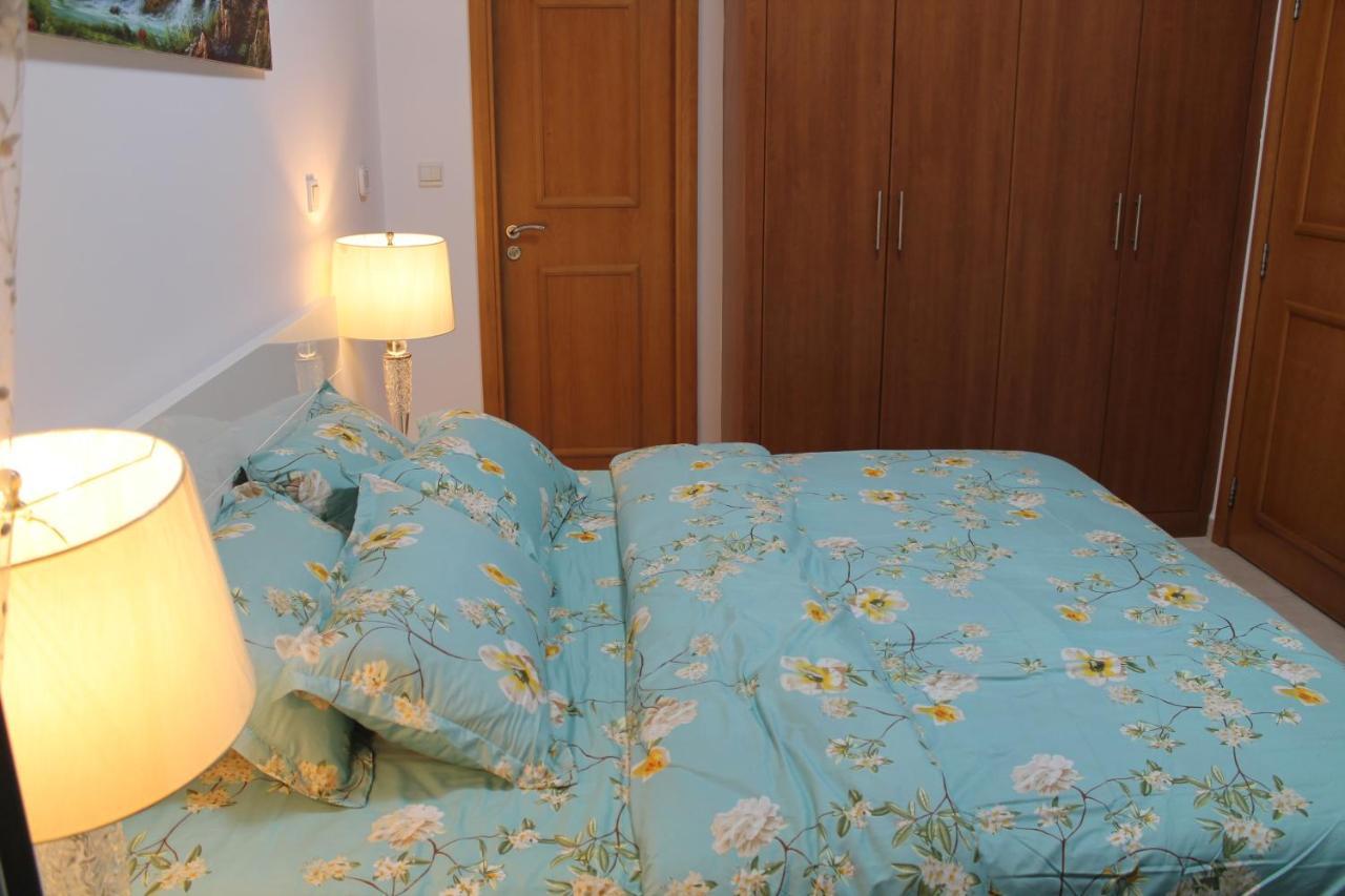 Newly Furnished One Bedroom Apartment Next To Metro & Beach In Marina Residence Dubai Exterior photo